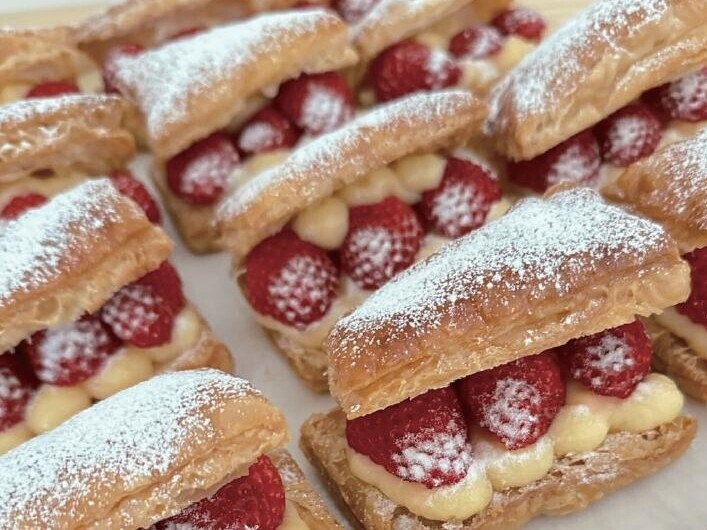 いちごカスタードサンド