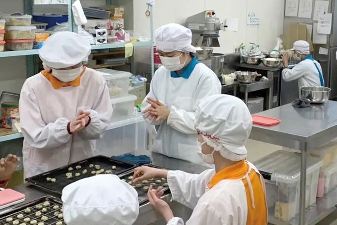 製品づくりのようす